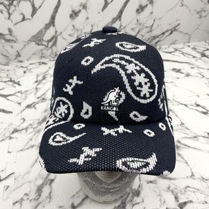 Men's Kangol Paisley Adj Navy | White Spacecap Casual Caps NWT