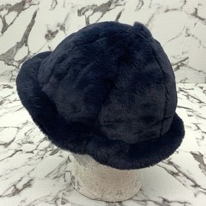 Men's Kangol Navy Faux Fur Fuzzy Casual Hat NWT