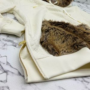 Men’s Makobi Ivory | Brown Faux Fur Quilted Pullover Hoodie NWT