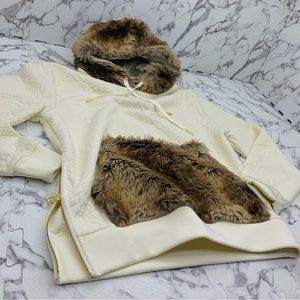 Men’s Makobi Ivory | Brown Faux Fur Quilted Pullover Hoodie NWT