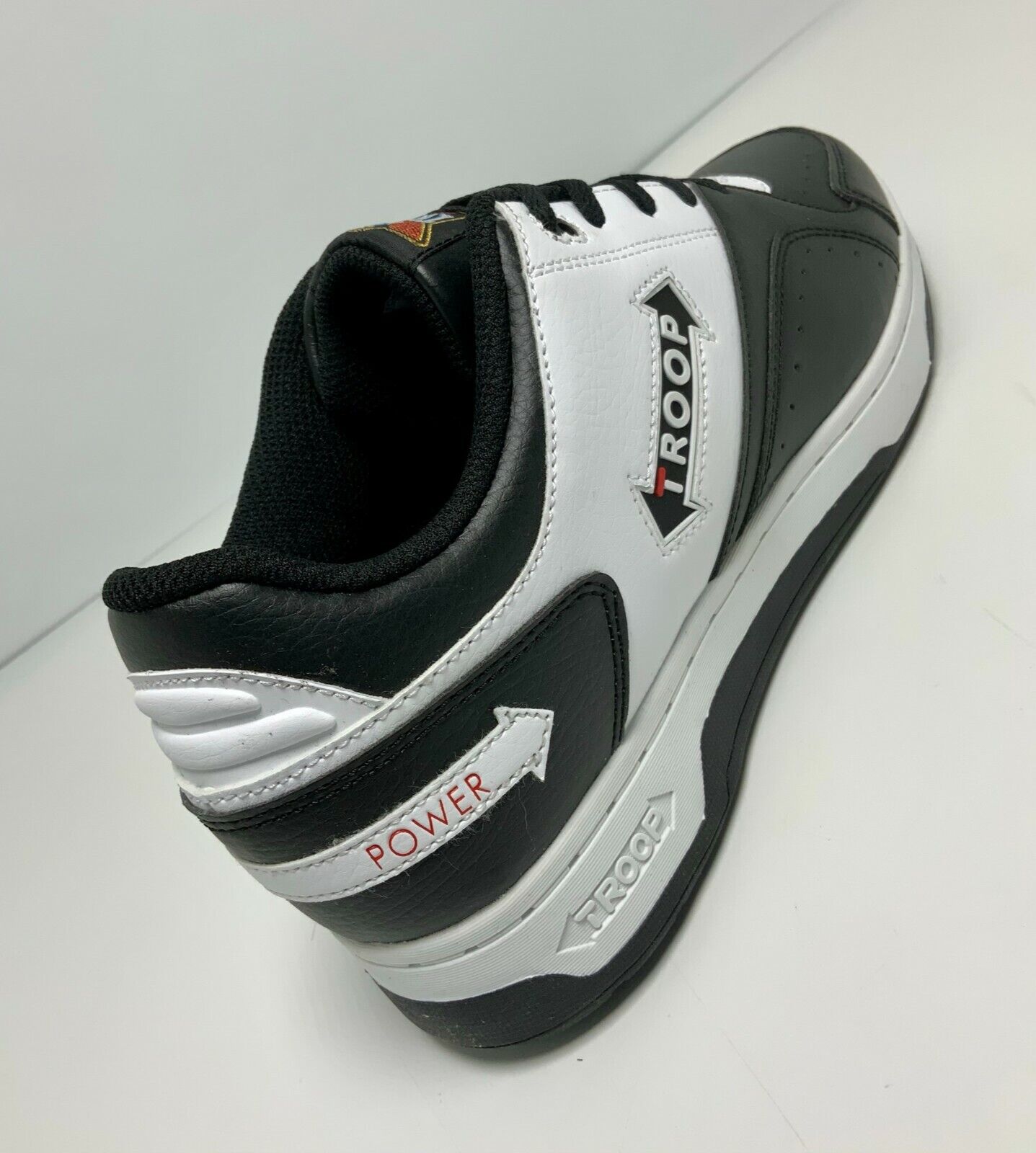 Men's Troop Powerslam White Black Red Fashion Sneakers 