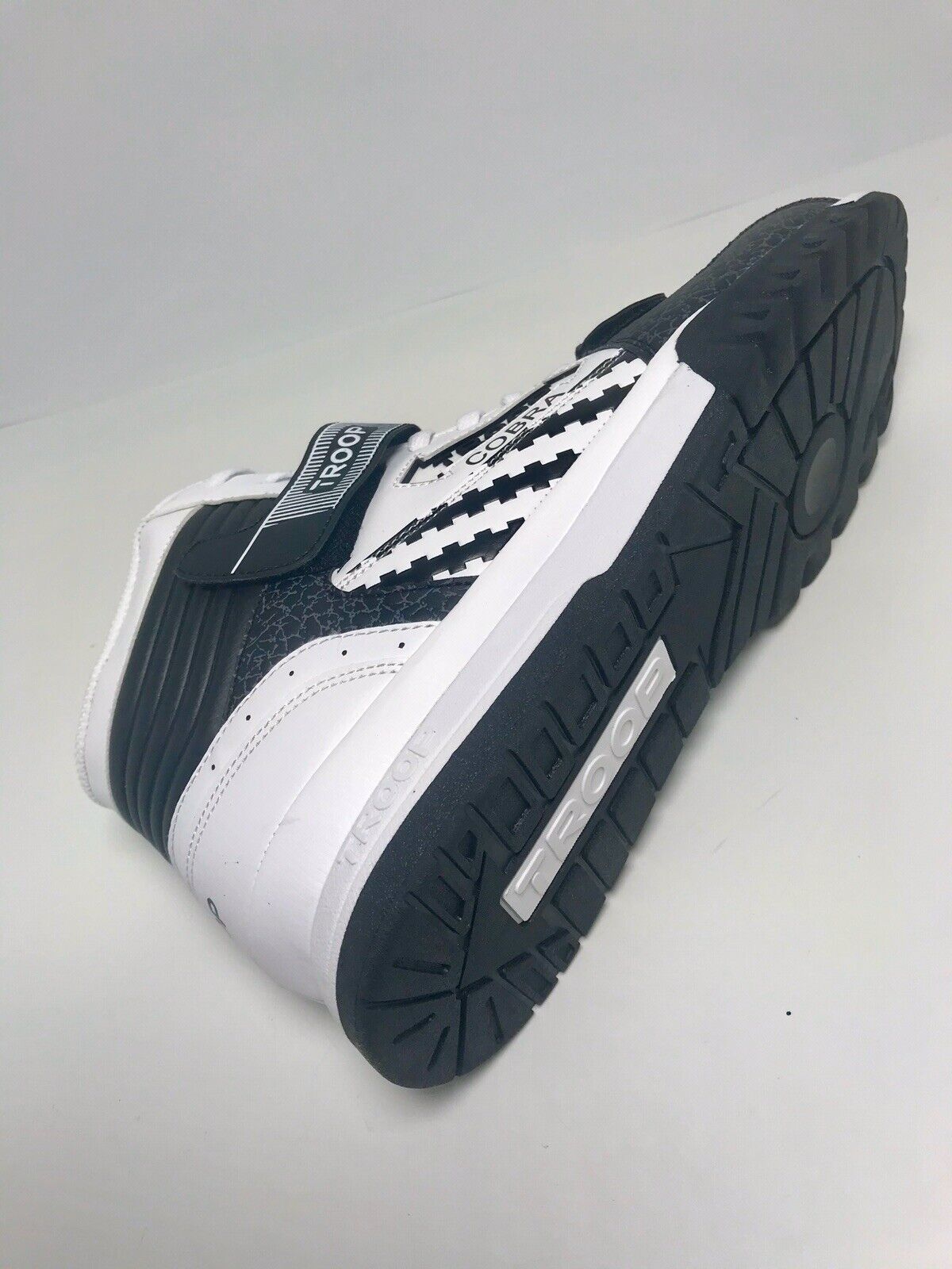 Men's Troop Cobra Mid White | Black Fashion Sneakers 